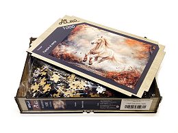 Пазл деревянный Алма 1000 деталей. Лошади. Галоп в лесу.